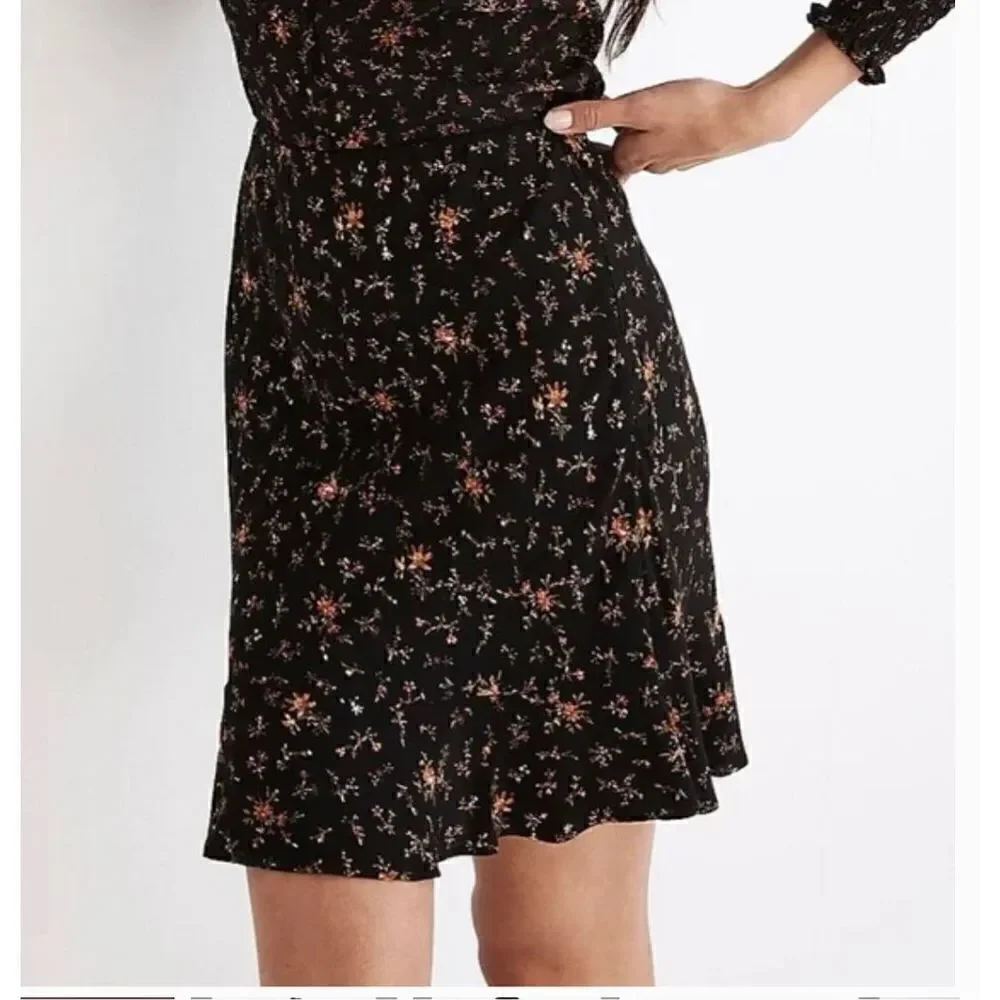 Madewell Flounce-Hem Mini Slip Skirt in Fresh Sprigs Size 8